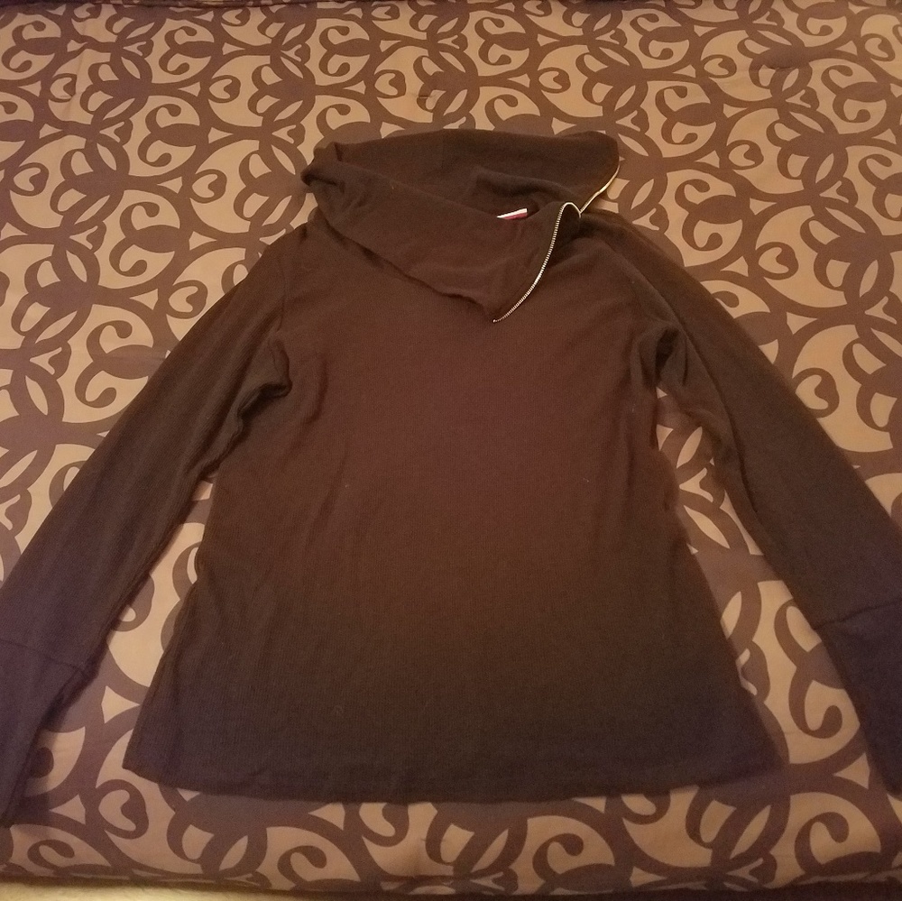 Tommy Hilfiger black shirt with zipped collar